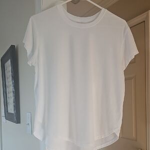 CALIA by Carrie Underwood White Top